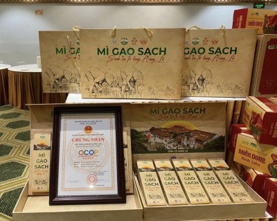 Set quà Mỳ gạo Hùng Lô